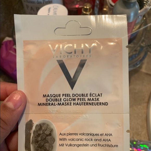 makeup bundle - Picture 3 of 4